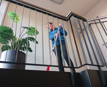 Treppenhausreinigung von Gebäudereinigung Geersen