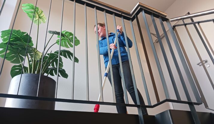 Treppenhausreinigung von Gebäudereinigung Geersen
